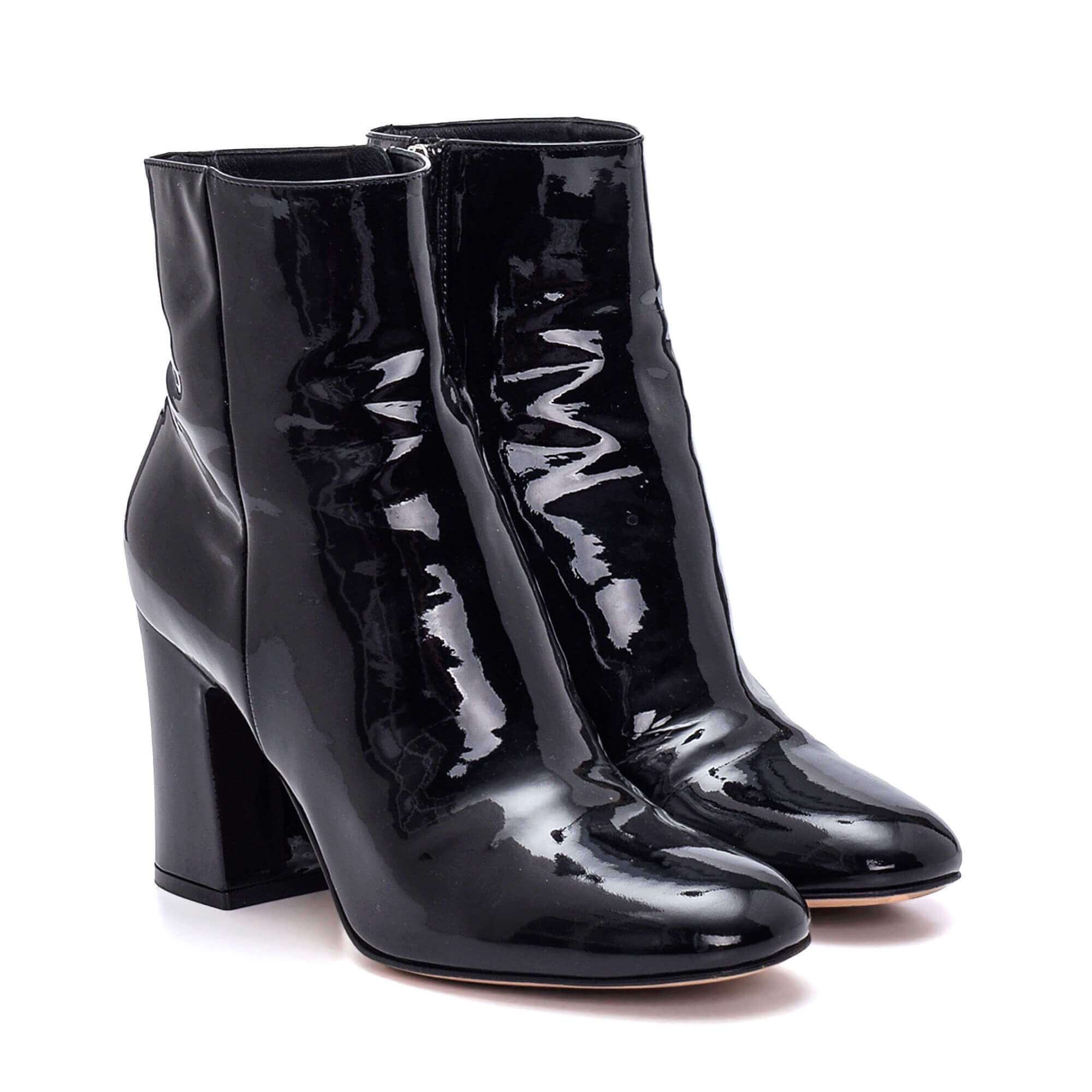 Gianvito Rossi - Black Patent Leather Block Heel Round Toe Ankle Boots